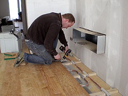 Die Montage des Holzbodens